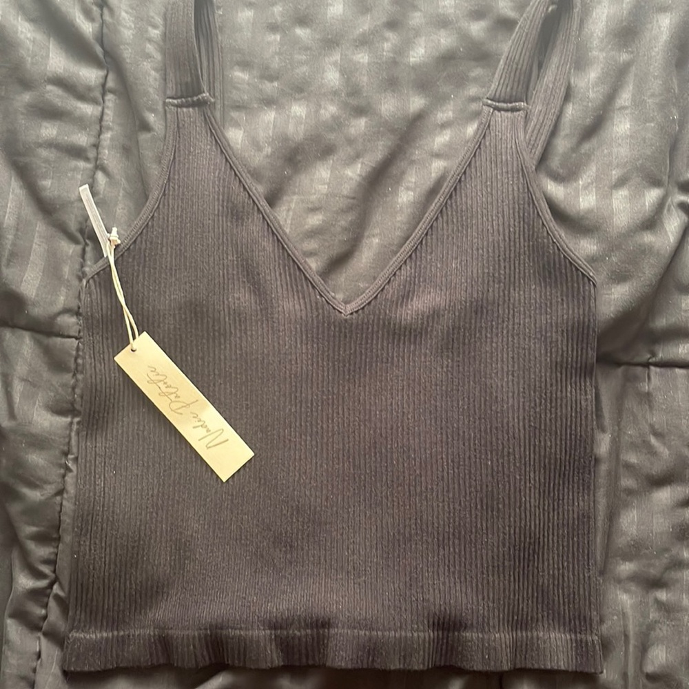 Vneck crop tank